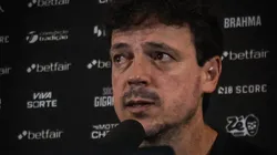 Diniz em coletiva do Vasco