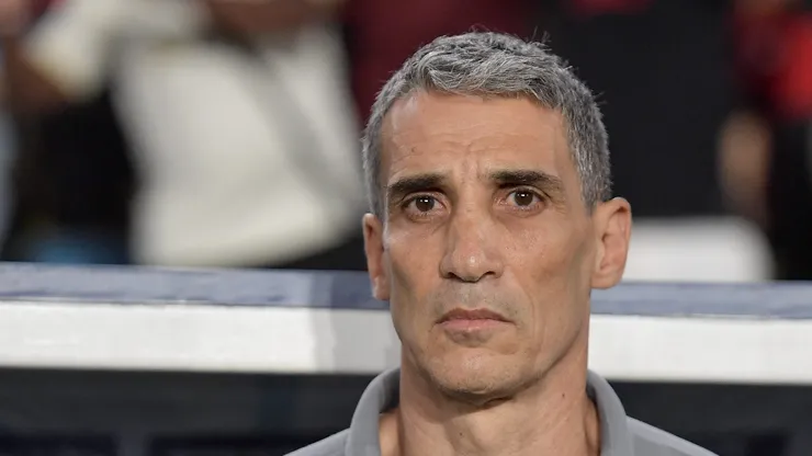 Vojvoda durante partida no Maracanã contra o Flamengo.