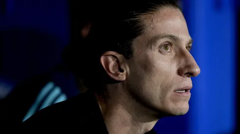 RJ - RIO DE JANEIRO - 22/11/2025 - BRASILEIRO A 2025, FLAMENGO X BRAGANTINO - Filipe Luis tecnico do Flamengo durante partida contra o Bragantino no estadio Maracana pelo campeonato Brasileiro A 2025. Foto: Alexandre Loureiro/AGIF