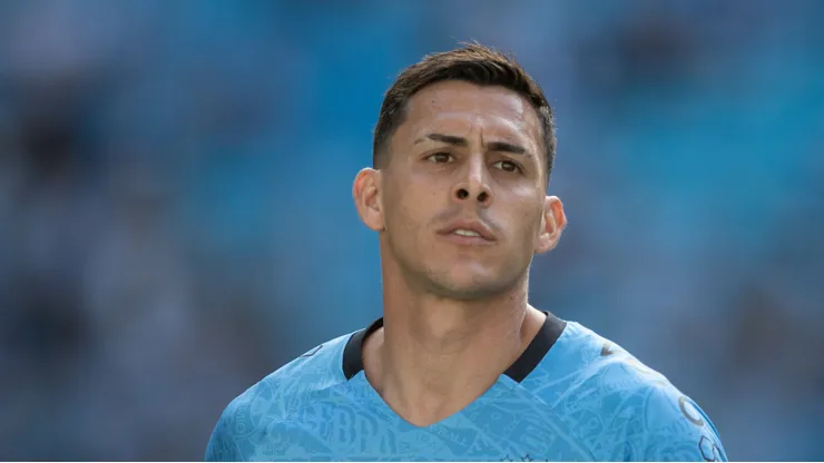 Cristian Pávon tem contrato no Imortal até 2026.
