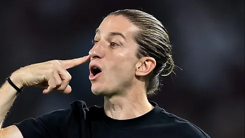 Filipe Luís, técnico do Flamengo em partida pelo campeonato brasileiro (Foto: Buda Mendes/Getty Images)