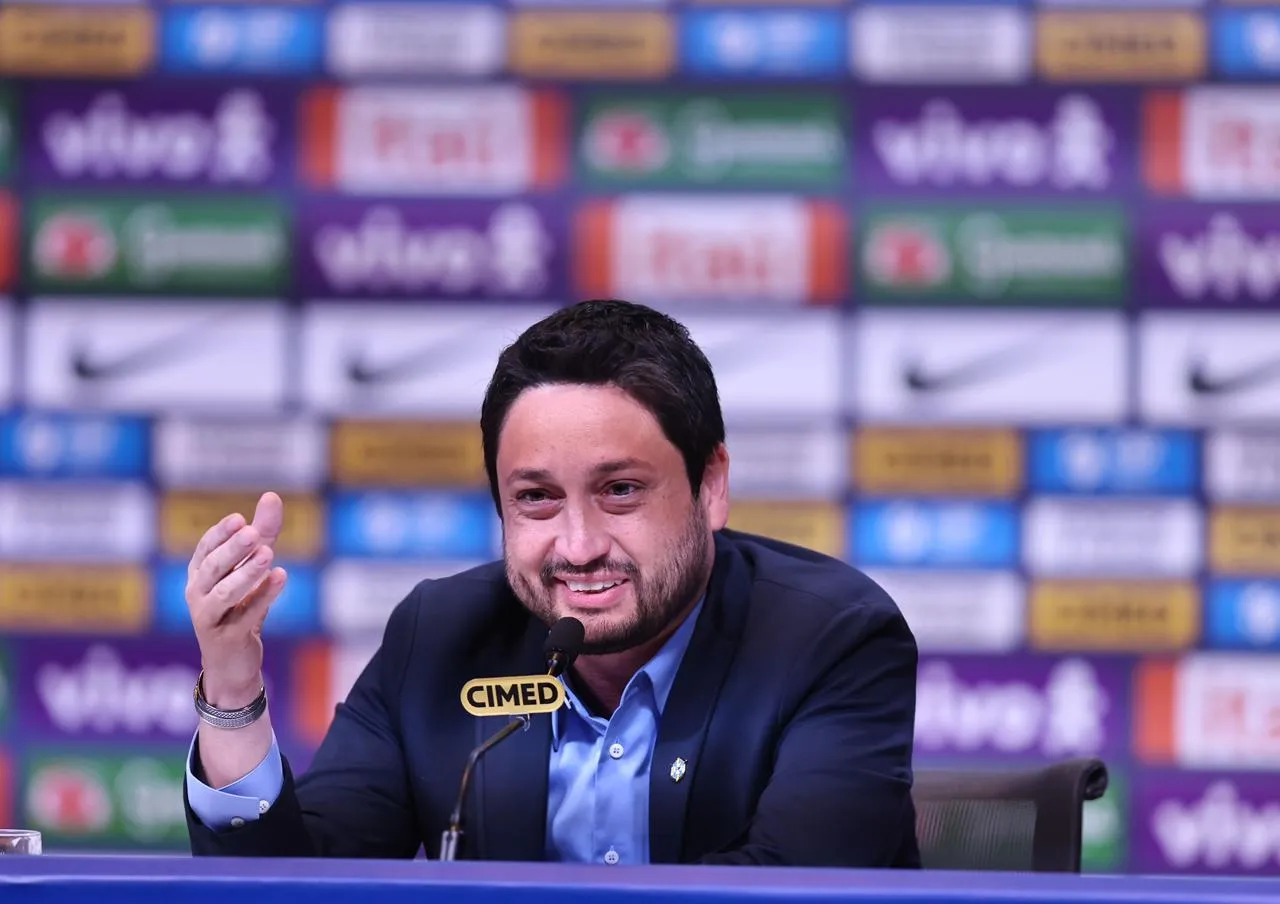 Arthur Elias convoca seleção para amistosos. Foto: Lívia Villas Boas/CBF