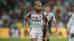 Michael se destaca pela velocidade e habilidade no Flamengo