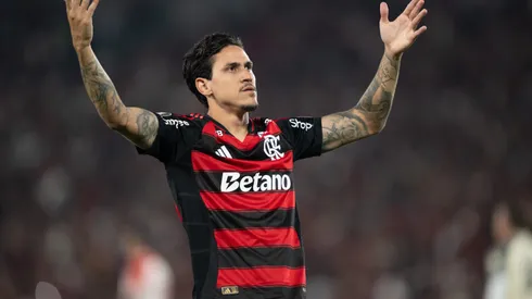 Pedro comemora gol diante do Estudiantes. Foto: Jorge Rodrigues/AGIF