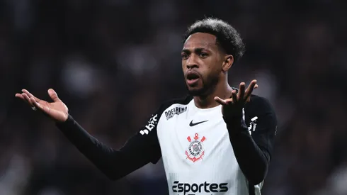 Martínez foi expulso após uma revisão com VAR. Foto: Ettore Chiereguini/AGIF