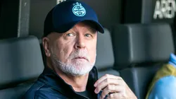 Mano Menezes tem uma lista de desfalques para Grêmio x Palmeiras.