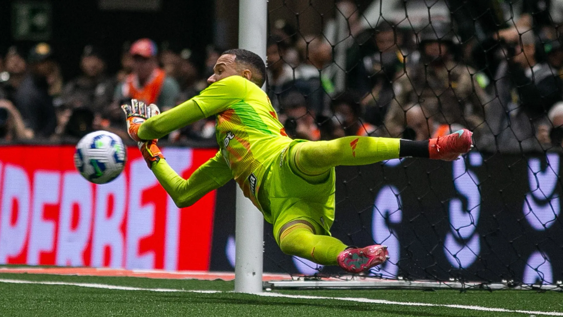 Everson, do Atlético Mineiro