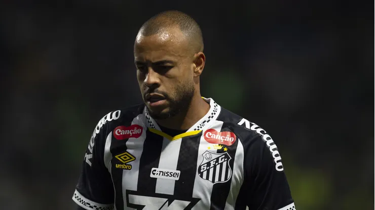 Mayke foi uma das novidades na equipe titular