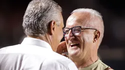 Tite pode voltar ao Corinthians para o lugar de Dorival Jr - Foto: Alexandre Schneider/Getty Images