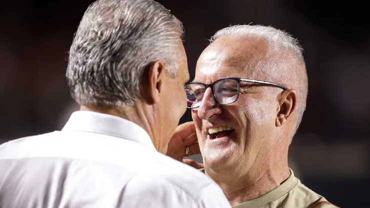 Tite pode voltar ao Corinthians para o lugar de Dorival Jr - Foto: Alexandre Schneider/Getty Images