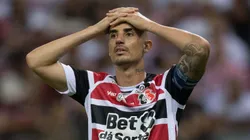 Thiago Galhardo quer deixar o Santa Cruz - Foto: Marlon Costa/AGIF