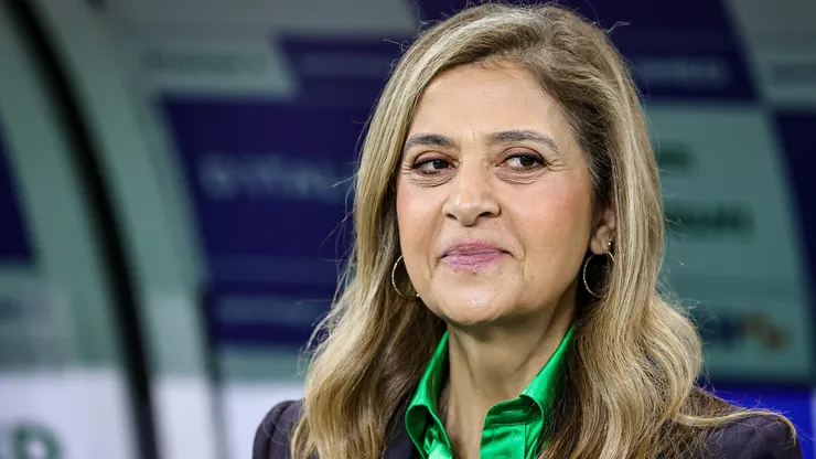 SP - SAO PAULO - 06/11/2025 - BRASILEIRO A 2025, PALMEIRAS X SANTOS - Leila Pereira presidente do Palmeiras antes da partida contra o Santos no estadio Arena Allianz Parque pelo campeonato Brasileiro A 2025. Foto: Fabio Giannelli/AGIF