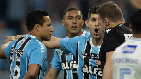 Marlon e Kannemann serão titulares do Grêmio contra o Palmeiras, na Arena, nesta 3ª