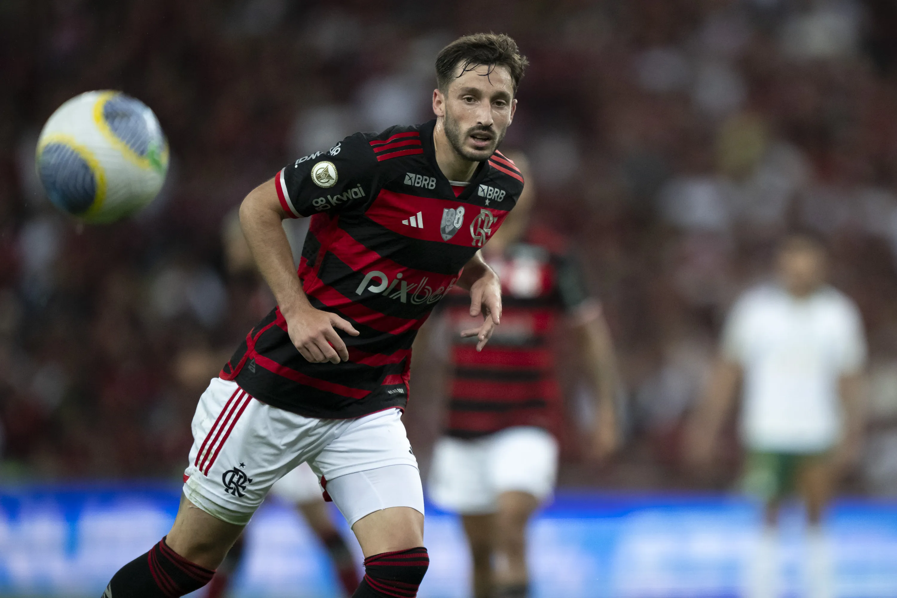Viña em ação pelo Flamengo. Foto: Jorge Rodrigues/AGIF