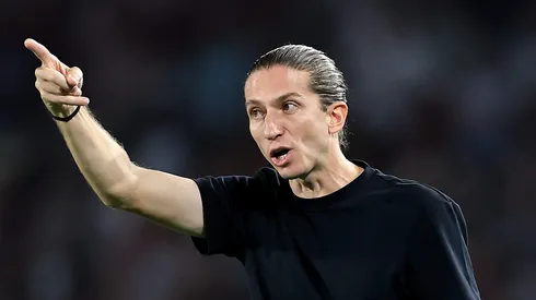 Filipe Luís escala o atleta poucas vezes. Photo by Buda Mendes/Getty Images