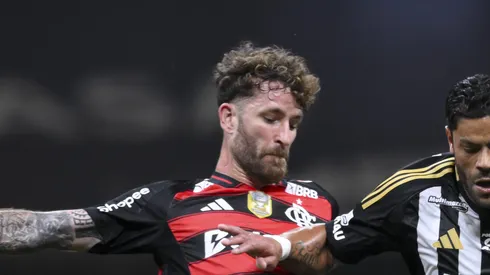 Léo Pereira, zagueiro do Flamengo em partida pelo campeonato brasileiro (Foto: Pedro Vilela/Getty Images)