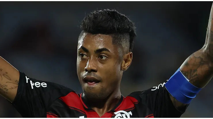 Bruno Henrique, atacante do Flamengo em partida pelo campeonato brasileiro (Foto: Wagner Meier/Getty Images)