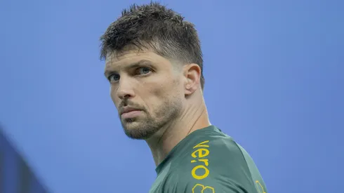 Tiago Volpi vive futuro incerto no Grêmio para 2026 - Foto: Liamara Polli/AGIF