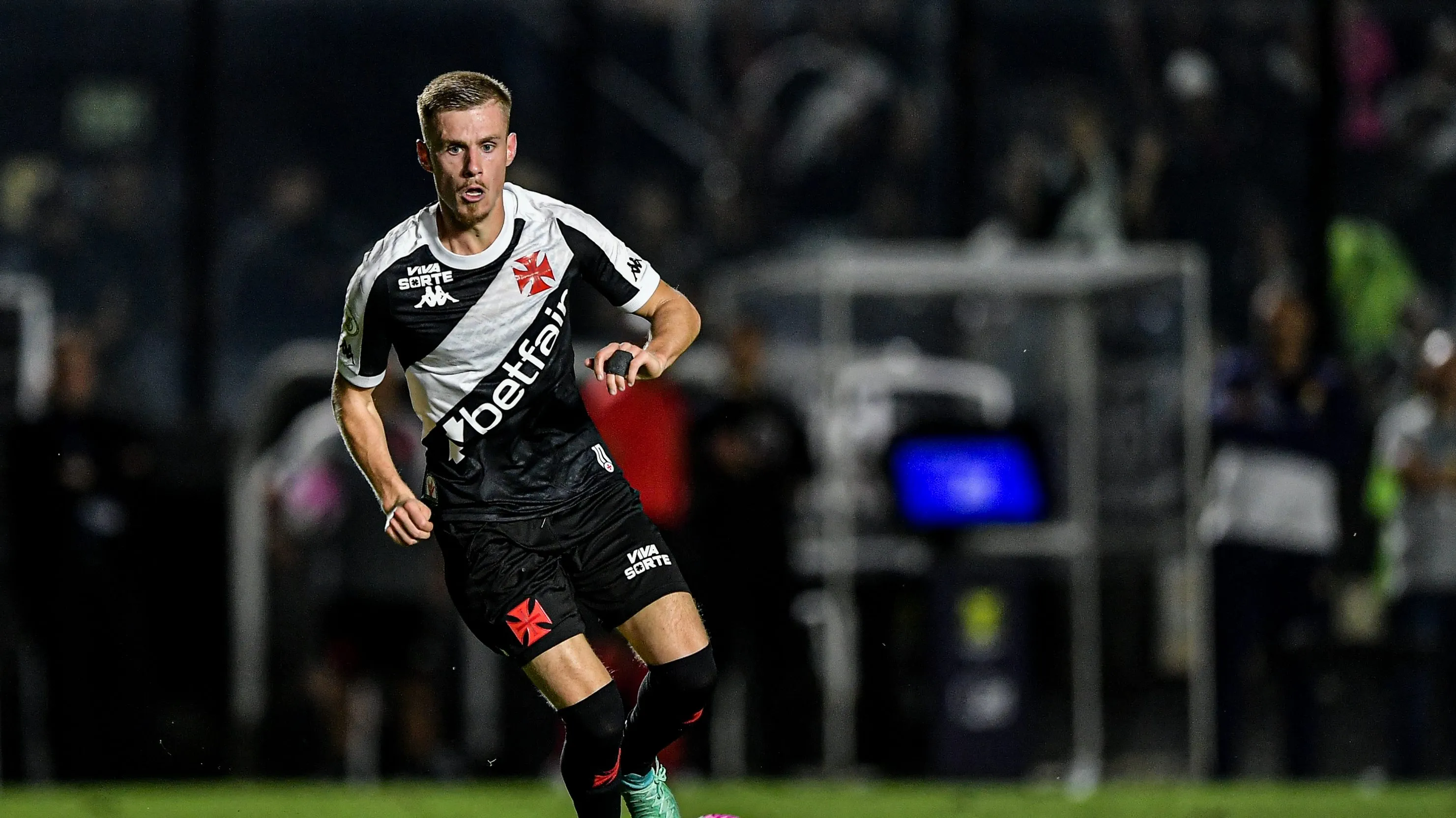 Maxime Dominguez pelo Vasco. Foto: Thiago Ribeiro/AGIF