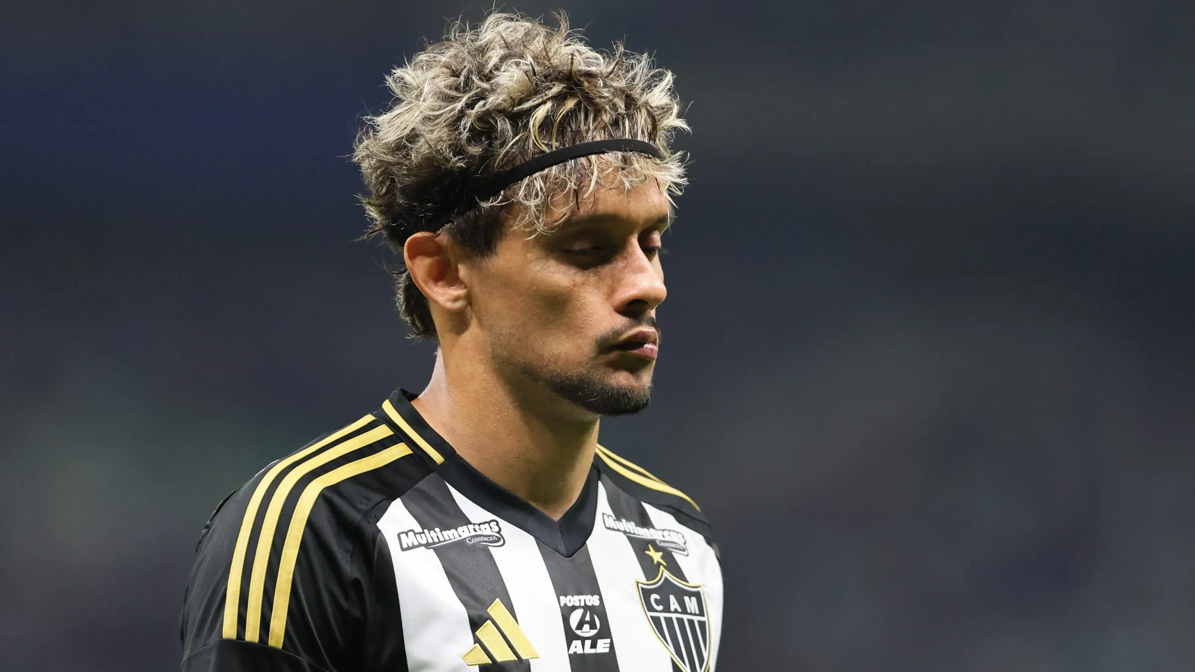 Scarpa no Atlético. Foto: Gilson Lobo/AGIF