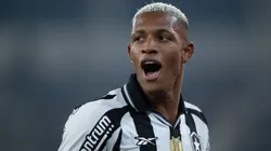 Meio-campista chegou com moral - Foto: Jorge Rodrigues/AGIF.