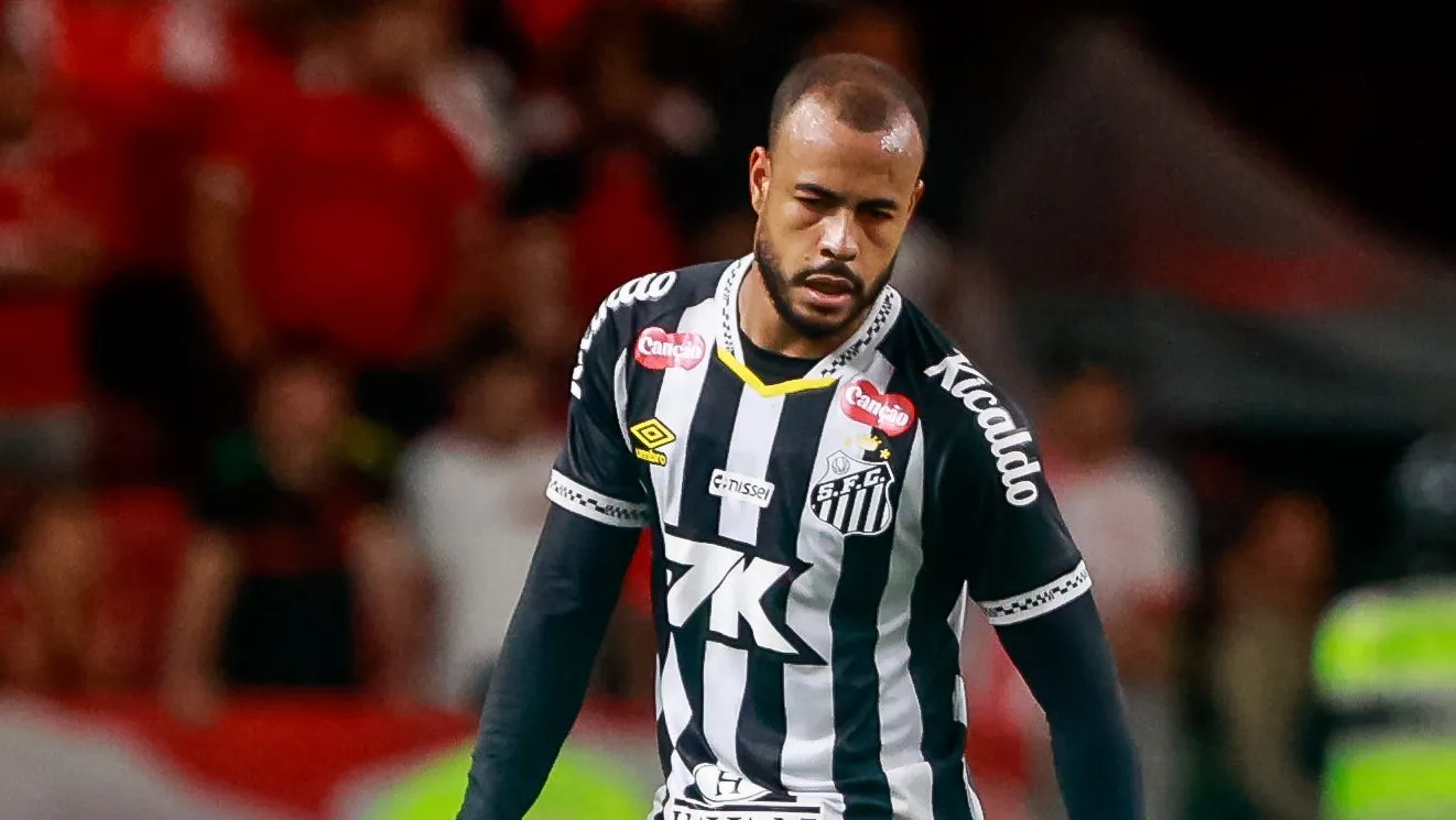 Mayke - Foto: Luiz Erbes/AGIF.