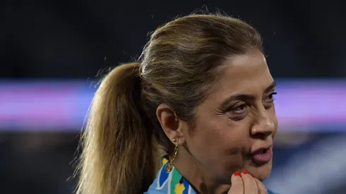 Leila bate o martelo sobre renovação do técnico palmeirense.