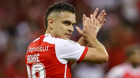 Borré tem números decepcionantes pelo Inter em 2025 e sua saída ganha força na Argentina