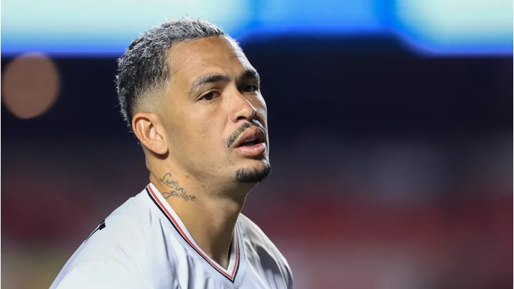 Com trauma na perna direita, Luciano desfalca São Paulo contra o Fluminense