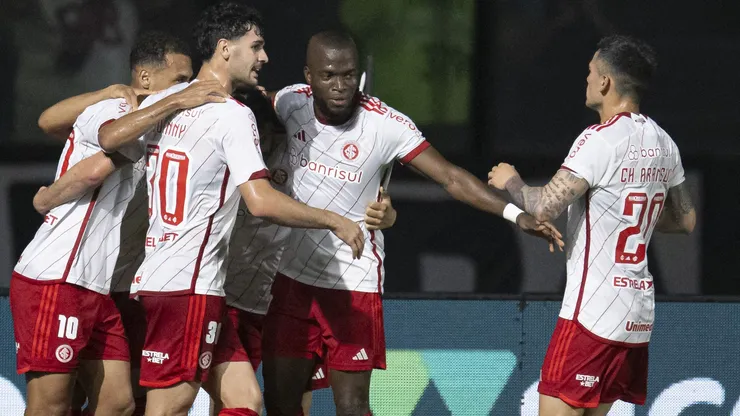 Internacional costuma se dar bem quando enfrenta o Vasco em São Januário