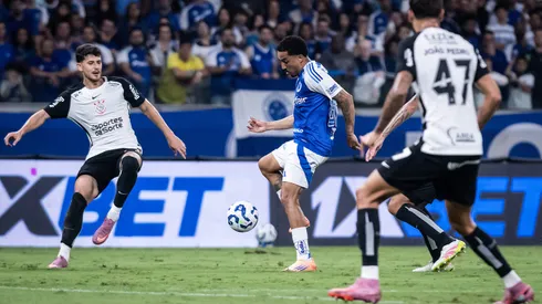 Cruzeiro x Corinthians, no Mineirão. Foto: Gustavo Aleixo/Cruzeiro