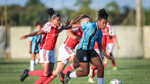 Grêmio e Inter disputam final do torneio feminino de base - Foto: Caroline Motta/Grêmio