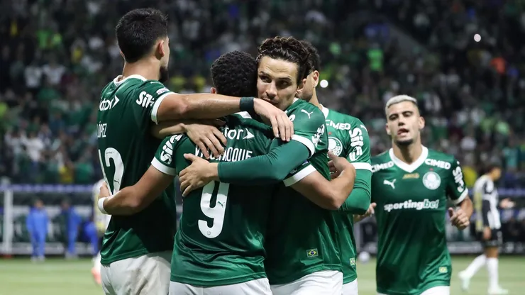 Com elenco recheado de craques, Palmeiras vai em busca do tetracampeonato