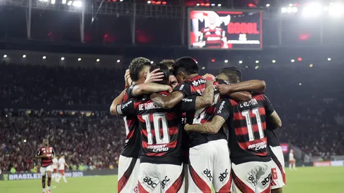 Arrascaeta jogador do Flamengo comemora seu gol durante partida contra o Bragantino no estadio Maracana pelo campeonato Brasileiro A 2025. Foto: Alexandre Loureiro/AGIF
