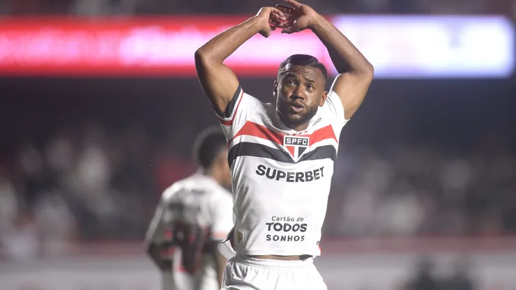 SP - SAO PAULO - 14/09/2025 - BRASILEIRO A 2025, SAO PAULO X BOTAFOGO - Luan jogador do Sao Paulo durante partida contra o Botafogo no estadio Morumbi pelo campeonato Brasileiro A 2025. Foto: Alan Morici/AGIF
