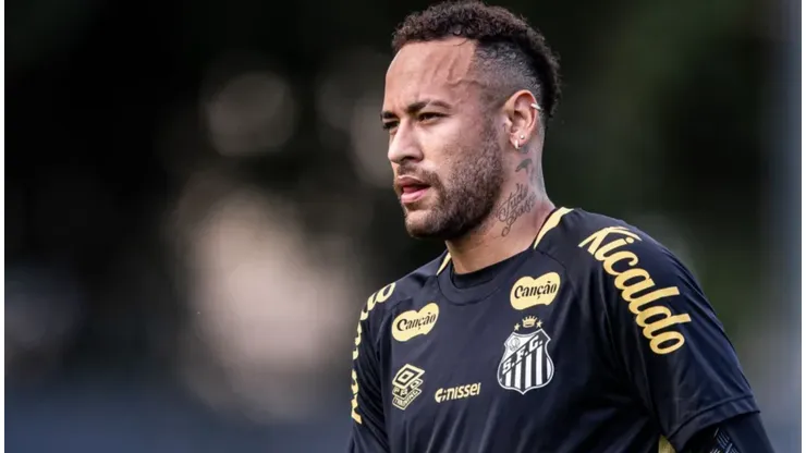 Neymar treinou nesta 5ª feira e tem tudo para ser titular de Vojvoda contra o Santos - Foto: Raul Baretta/Santos FC