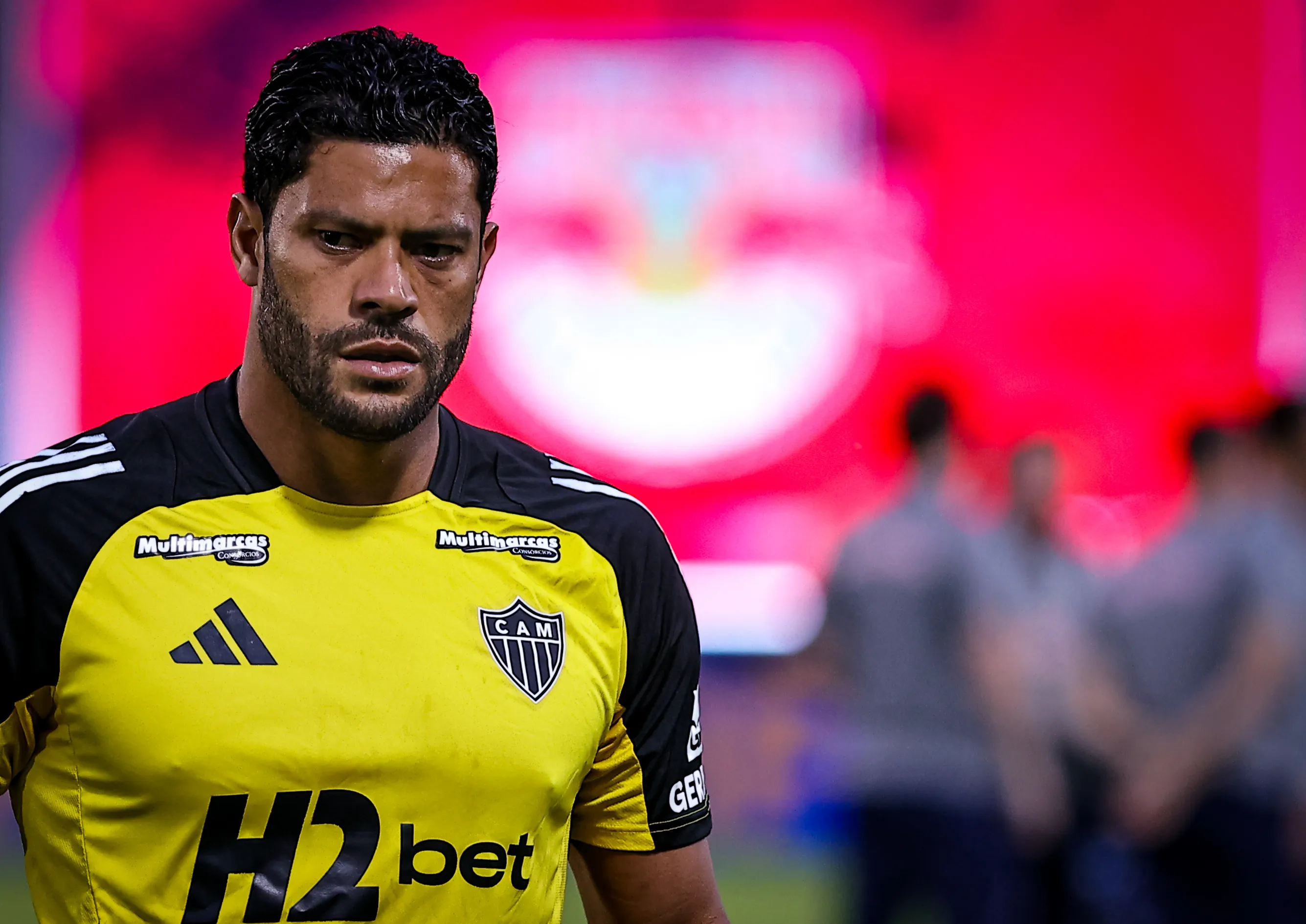 Hulk jogador do Atletico-MG durante aquecimento antes da partida contra o Bragantino no estadio Cicero De Souza Marques pelo campeonato Brasileiro A 2025.  Foto: Fabio Giannelli/AGIF