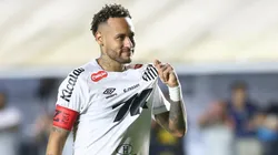 Neymar Jr jogador do Santos durante partida contra o Sport no estadio Vila Belmiro pelo campeonato Brasileiro A 2025. Foto: Mauricio De Souza/AGIF