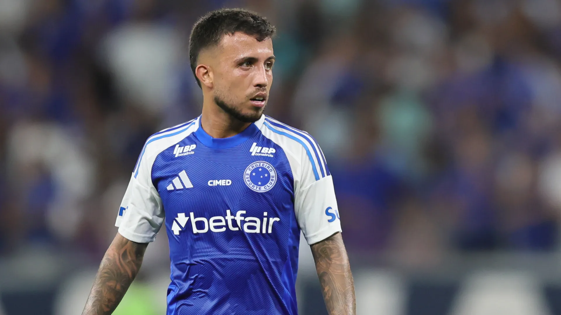 Matheus Henrique pode ser titular em Ceará x Cruzeiro – Foto: Gilson Lobo/AGIF