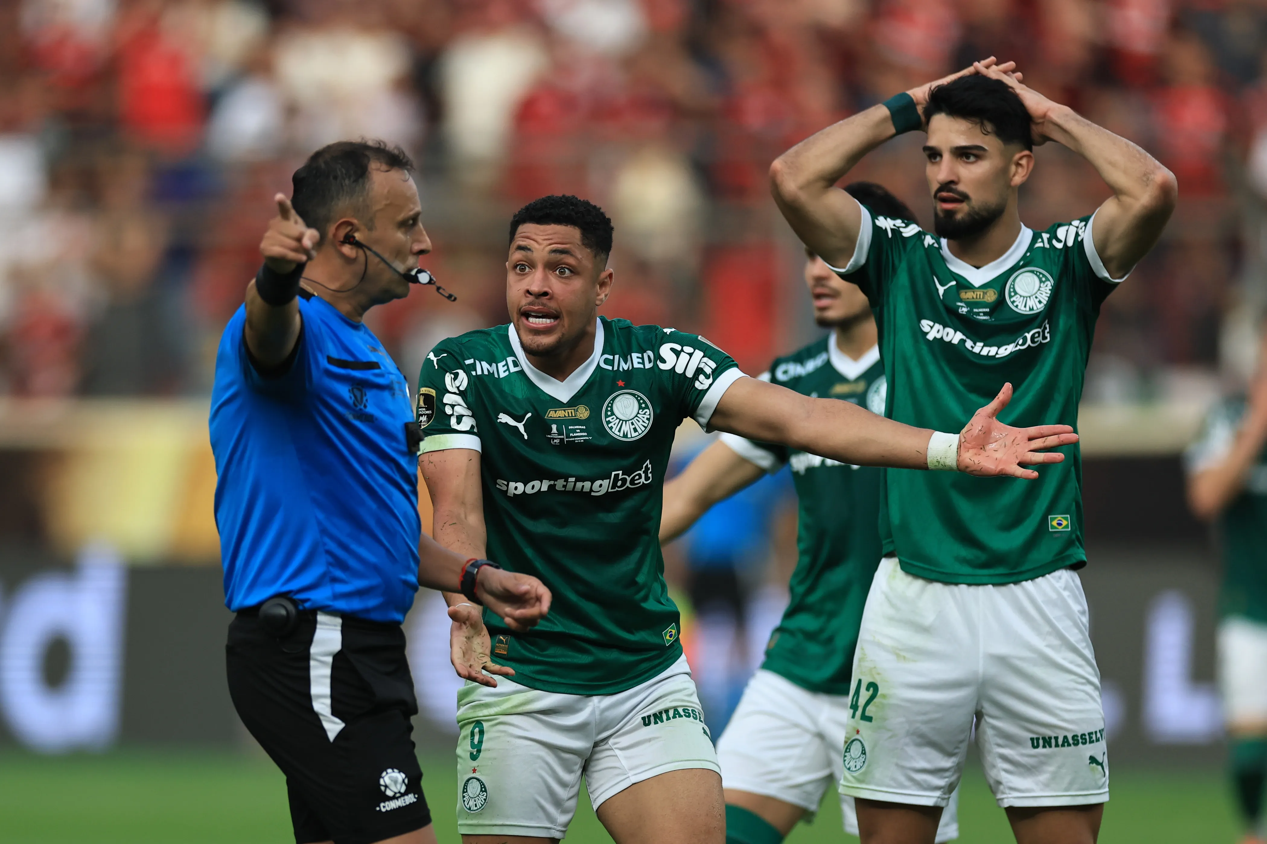 Palmeiras também fica na bronca da arbitragem. Photo by Buda Mendes/Getty Images