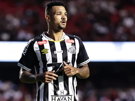 Santos evita meta de Zé Ivaldo e planeja últimos jogos do ano
