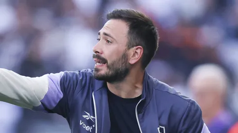Davide Ancelotti, técnico do Botafogo em partida pelo campeonato brasileiro (Foto: Alexandre Schneider/Getty Images)