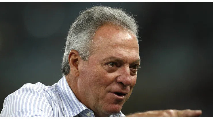 Abel Braga, técnico do Internacional em partida pelo campeonato brasileiro (Foto: Buda Mendes/Getty Images)