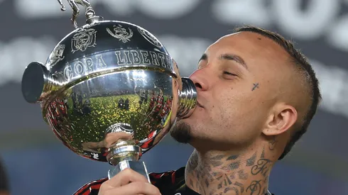 Everton Cebolinha, atacante do Flamengo em partida pelo campeonato brasileiro (Foto: Buda Mendes/Getty Images)