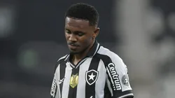 Jeffinho durante partida pelo Botafogo no Brasileirão Betano