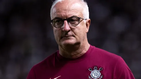 Dorival Júnior pode poupar jogadores no Brasileirão.