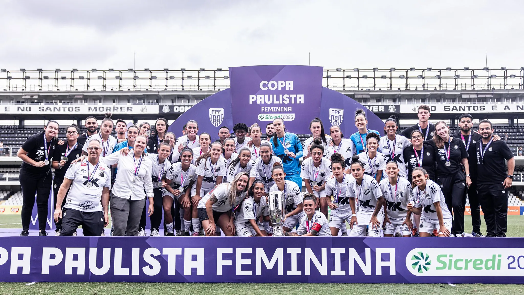 Elenco do Santos feminino vice da Copa Paulista Feminina