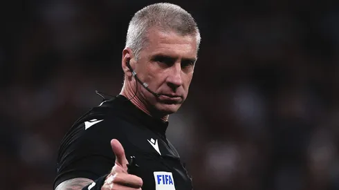 Anderson Daronco em partida do Brasileirão