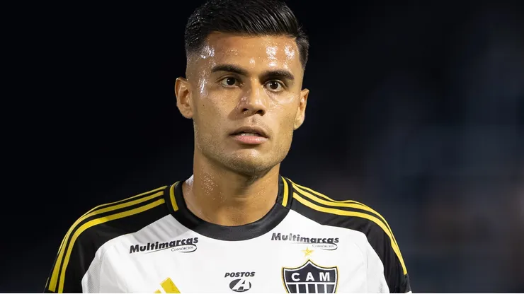 Fausto Vera negocia com o River Plate.
