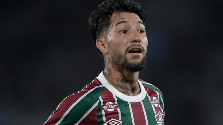 Lucho Acosta é a esperança do Fluminense contra o Grêmio - Foto: Thiago Ribeiro/AGIF